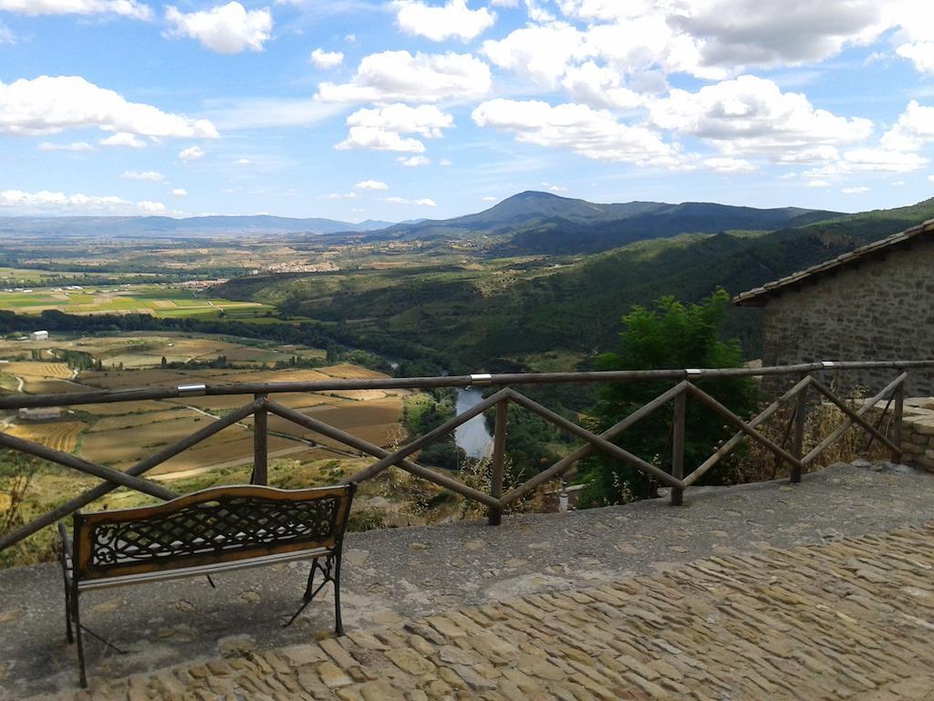 Hostal Rural Txapi Txuri Logis Hotels Murillo el Fruto Exterior foto